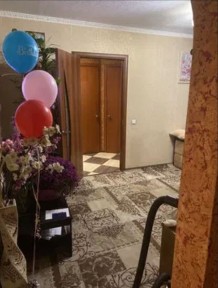 Продам 3к квартиру ул. Новоорловская 22 (район пр. Ивана Мазепы)
