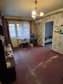 Продам 2-кімнатну квартиру по вулиці Михайла Грушевського V. M