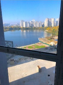 ЖК Лебединий, Ревуцького 40-В, м. Харьківська, 3-ка 90м2, видова!
