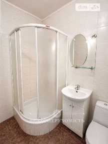 Продаж 3 поверхового будинку з гаражем і ділянкою на 7 соток, 199.6 кв. м, 5 кімнат, на вулиця Рибацька • ID 34569179