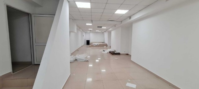 Продаж цокольного приміщення 416 кв. м, Соборна/Вадима Благовістного