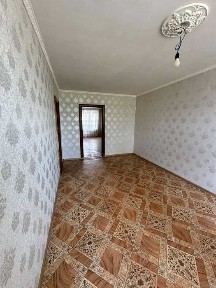 Продам 3кімнатну квартиру на Площі Перемоги