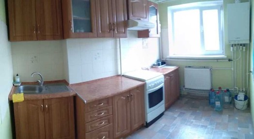 Продам двокімнатну кваритру, р-н. Площі Перемоги