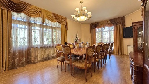 Будинок для великої родини. Зелений тариф, газ, центральні комунікації