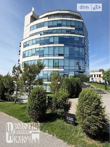 Здається комерційне приміщення на вул. Степана Бандери 1/1, площа 48.7 кв. м • ID 34570394