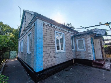 Продам 4кімн. будинок 8х9 на 55бл., м. Кам'янське