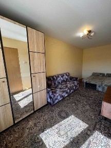 Продаж двокімнатної квартири біля ТЦ Дастор