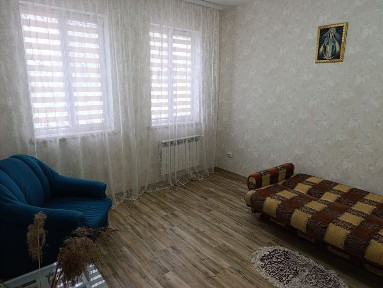 Продаж квартири смт. Краковець