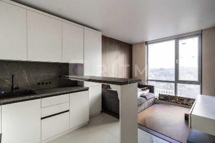 Продаж 1-к. кв та кухня-студія з дизайнерським ремонтом у ЖК Manhattan