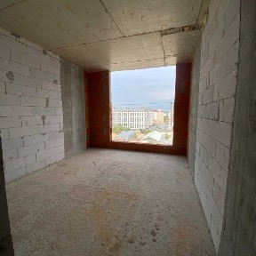 Одно кімнатна квартира район БАМ.