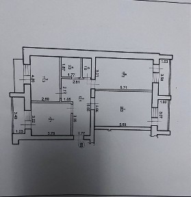 Продаж 3-кімнатної квартири, в зданому будинку, неподалік ТРЦ Велес