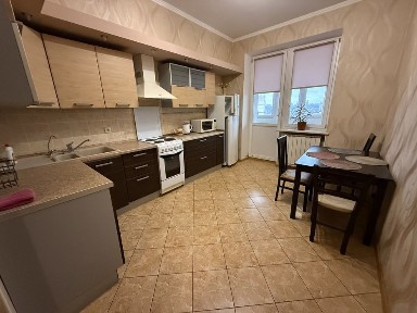 Продаж видової 3 кім. кв. вул. Володимира Івасюка ( Героїв Сталінграду) 6 ( 120 кв. м)