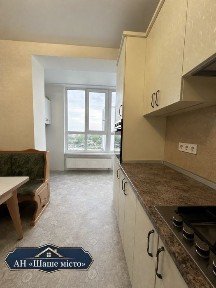 Продаж 1 кв 40 кв. м в ЖК «Скай Сіті» вул. Европейській. 10 м. Бориспіль інд газ опалення Котел