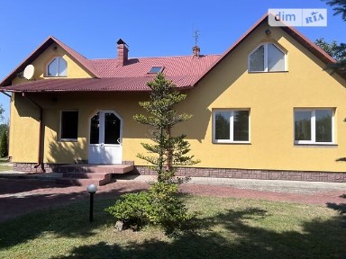 Продаж 2 поверхового будинку з ремонтом і ділянкою на 24.5 сотки, 273.4 кв. м, 2 кімнати, на вул. Центральна • ID 34572721
