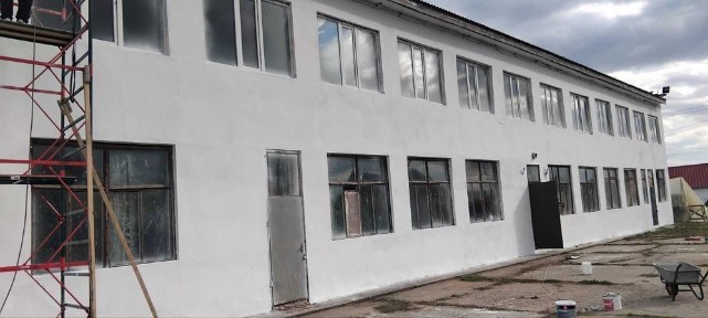 Сдам в оренду (або продаж) цілісний комплекс нежитлових будівель
