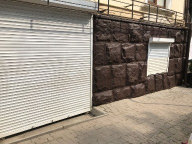Оренда/продаж напівпідвального приміщення