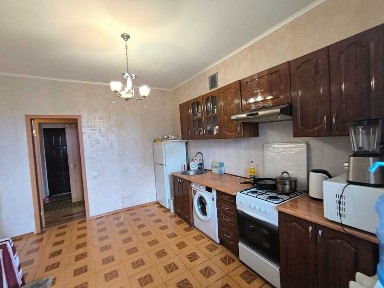 Продам 1-комнатную квартиру в новом кирпичном доме на пос. Котовского ул. Заболотного
