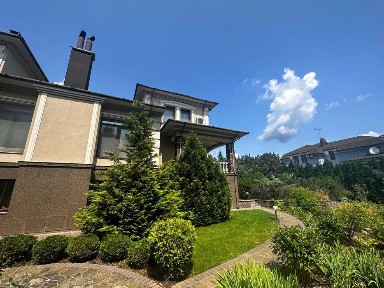 Продаж будинку 440м2 в закритому КМ Явір Мрія Дмитрівка