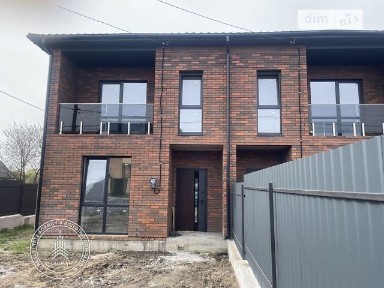 Продаж 2 поверхового таунхауса 120 кв. м, 5 кімнат, на вул. Винниченка 23 • ID 34195706