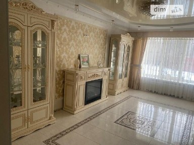 Продаж 3 поверхового таунхауса з ділянкою на 4 сотки, 420 кв. м, 6 кімнат, на пров. Гетьманський 23/1 • ID 34081874