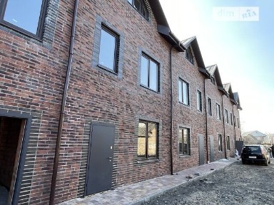 Продаж 2 поверхового таунхауса з ділянкою на 1.5 сотки, 120 кв. м, 4 кімнати, на вул. Кулиняка 3 • ID 34080986