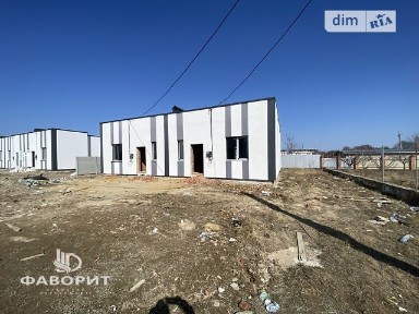 Продаж 1 поверхового таунхауса з ділянкою на 1.3 сотки, 55 кв. м, 1 кімната, на вул. Алеї • ID 34065761