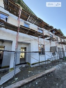 Продаж 3 поверхового таунхауса 130 кв. м, 3 кімнати, на вул. Лисенка 16 • ID 34048923