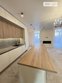 Запорізька вулиця, Ужгород, вул. Запорізька • ID 34021196