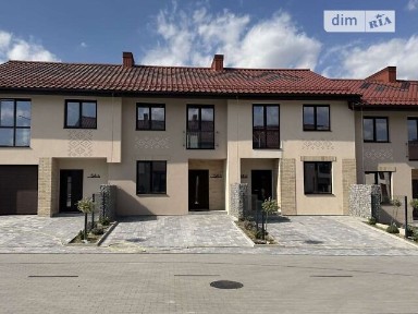 Продаж 2 поверхового таунхауса з ділянкою на 1.6 сотки, 110.4 кв. м, 3 кімнати, на вул. Березова • ID 33958059