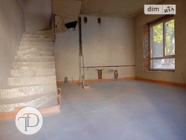 Продаж 3 поверхового таунхауса з ділянкою на 1 сотку, 87.1 кв. м, 3 кімнати, на вул. Мальовнича • ID 33927952