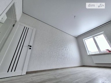 Продаж 1 поверхового таунхауса з ділянкою на 2.6 сотки, 85 кв. м, 2 кімнати, на вул. Алеї • ID 33916871