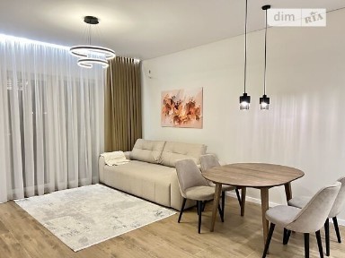 Продаж 2 поверхового таунхауса з ділянкою на 1 сотку, 83 кв. м, 4 кімнати, на вул. Молодіжна • ID 33902617