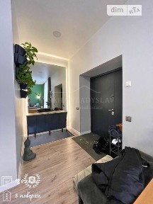 Продаж 3 поверхового таунхауса 180 кв. м, 6 кімнат, на вул. Гаванська 9 • ID 33882360