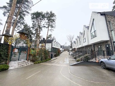 Продаж 2 поверхового таунхауса з ділянкою на 1.5 сотки, 160 кв. м, 4 кімнати, на вул. Коновальця • ID 33829858