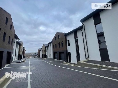 Продаж 3 поверхового таунхауса з ділянкою на 1.5 сотки, 140 кв. м, 4 кімнати, на вул. Василя Стуса • ID 33809098
