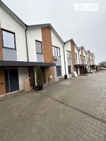 Продаж 2 поверхового таунхауса з ділянкою на 3 сотки, 128.7 кв. м, 4 кімнати, на пров. Шкільний 3Б • ID 33798863