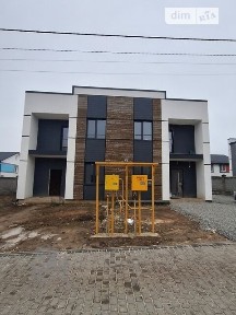Продаж 2 поверхового таунхауса з ділянкою на 2.7 сотки, 120 кв. м, 4 кімнати, на вул. Кулика і Гудачека • ID 33793369