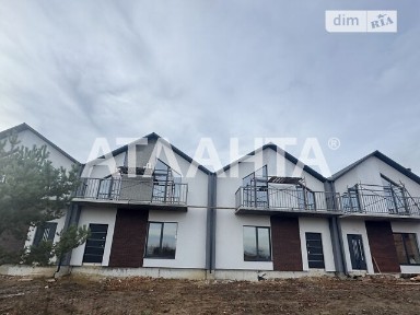 Продаж 2 поверхового таунхауса з ділянкою на 2 сотки, 103 кв. м, 3 кімнати, на вул. Окружна • ID 33791318