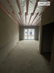 Продаж 1 поверхового таунхауса з ділянкою на 2.8 сотки, 80 кв. м, 3 кімнати, на вул. Остромирська 67/4Г • ID 33777398