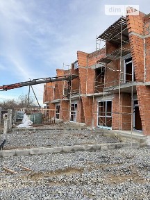 Продаж 2 поверхового таунхауса з ділянкою на 1.5 сотки, 140 кв. м, 4 кімнати, на пров. Довженка 1 • ID 33758583