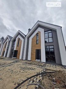 Продаж 2 поверхового таунхауса з ділянкою на 1.63 сотки, 100 кв. м, 4 кімнати, на вул. 11-а лінія • ID 33738319