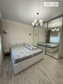 Продаж 2 поверхового таунхауса з ділянкою на 1 сотку, 86.3 кв. м, 3 кімнати, на вул. Дача Ковалевського • ID 33702003