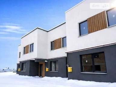 Продаж 2 поверхового таунхауса з ділянкою на 1.5 сотки, 117 кв. м, 3 кімнати, на вул. Свободи 3 • ID 33701589
