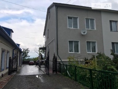 Продаж 2 поверхового таунхауса з ділянкою на 124 сотки, 124.3 кв. м, 3 кімнати, на просп. Незалежності • ID 33677991