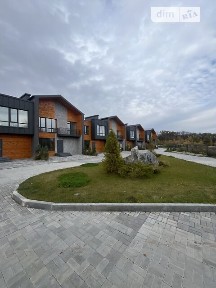 Продаж 2 поверхового таунхауса 118 кв. м, 3 кімнати, на вулиця Спокійний став • ID 33666798