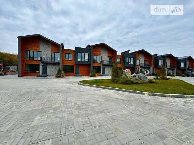 Продаж 2 поверхового таунхауса з ділянкою на 1.5 сотки, 123 кв. м, 4 кімнати, на вул. Верхня • ID 33650182