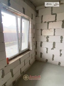Продаж 2 поверхового таунхауса з ділянкою на 1 сотку, 34.3 кв. м, 1 кімната, на вул. Будівельна • ID 33638966