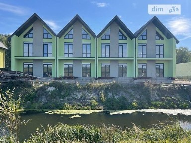 Продаж 2 поверхового таунхауса з ділянкою на 2 сотки, 90 кв. м, 4 кімнати, на вул. Лісова • ID 33590679