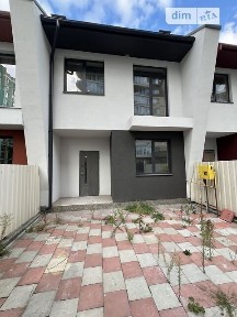 Продаж 2 поверхового таунхауса з ділянкою на 1.5 сотки, 80 кв. м, 2 кімнати, на вул. Українська • ID 33531320