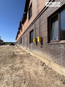 Продаж 2 поверхового таунхауса з ділянкою на 1.5 сотки, 80 кв. м, 2 кімнати, на пров. Світлий • ID 33484031
